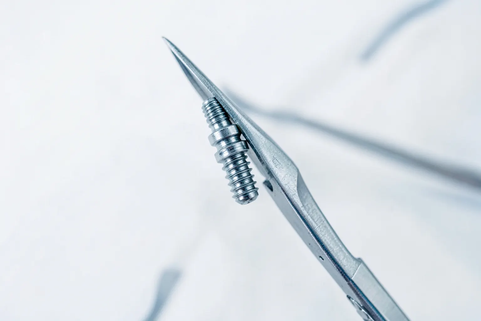 Como lidar com o inchaço após o implante dentário